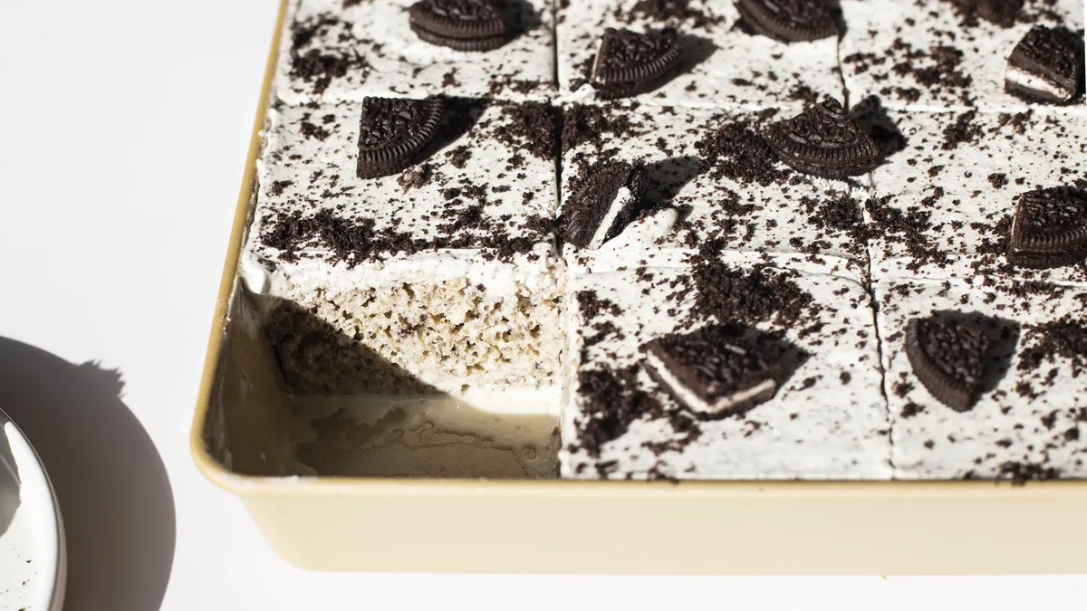 Cookies and Cream Tres Leches Cake