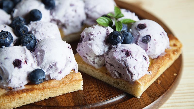 Lemon-Blueberry Frozen Yogurt Shortcake