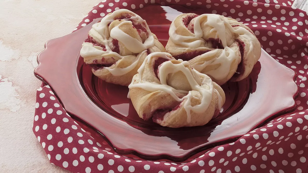 Cranberry-Orange Breakfast Rolls