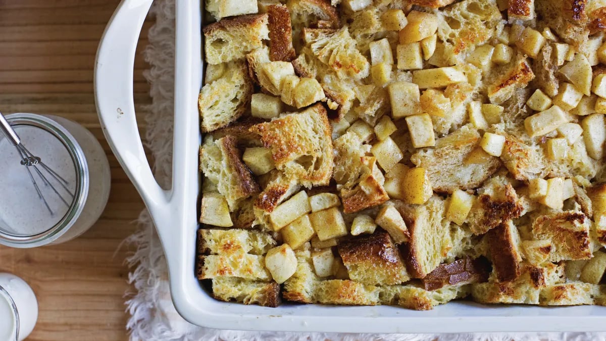 Apple Pie French Toast Casserole