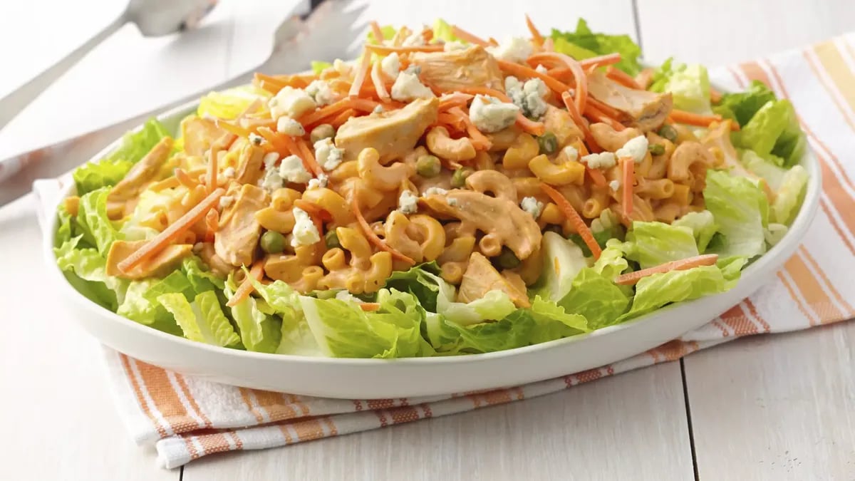 Buffalo Chicken Pasta Salad