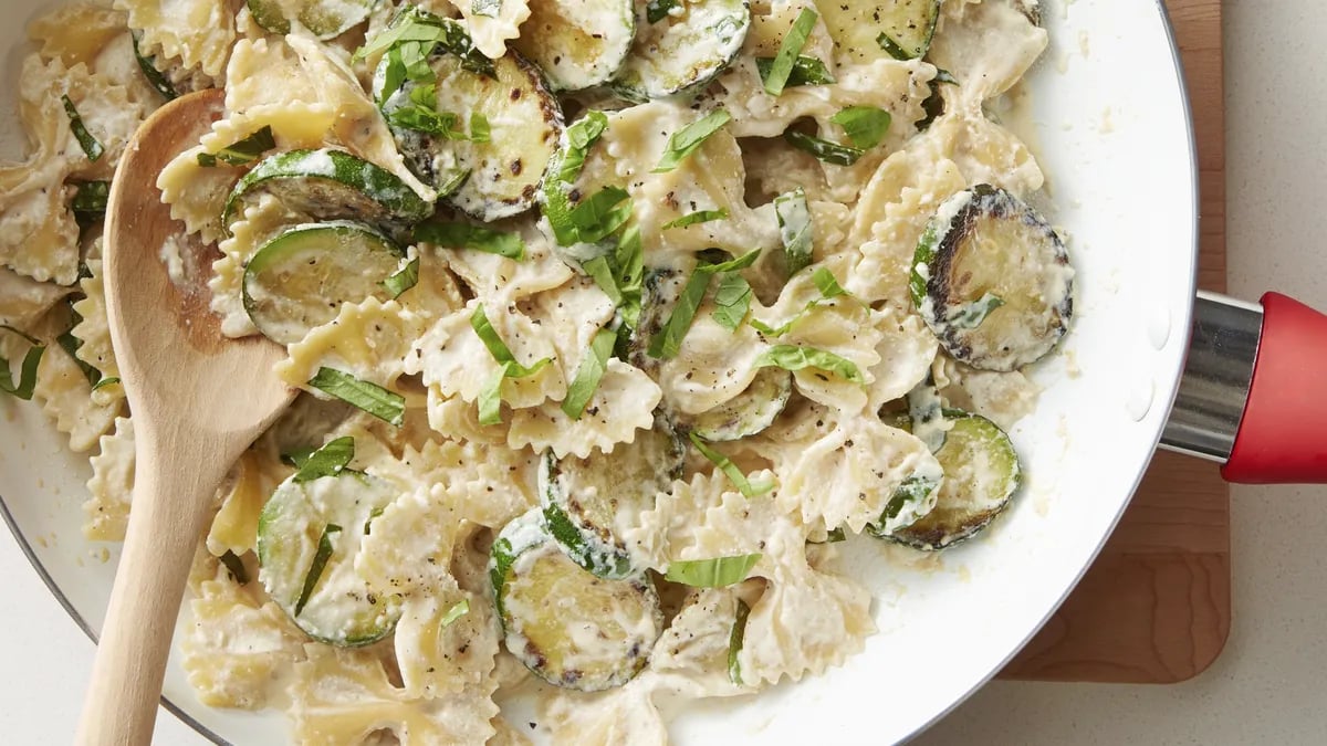 Zucchini Ricotta Pasta Skillet (Cooking for 2)