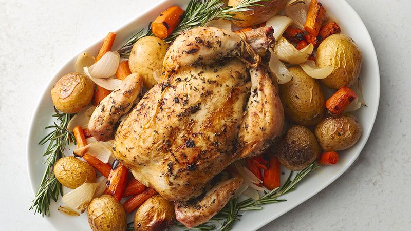 Slow cooker whole top chicken and vegetables