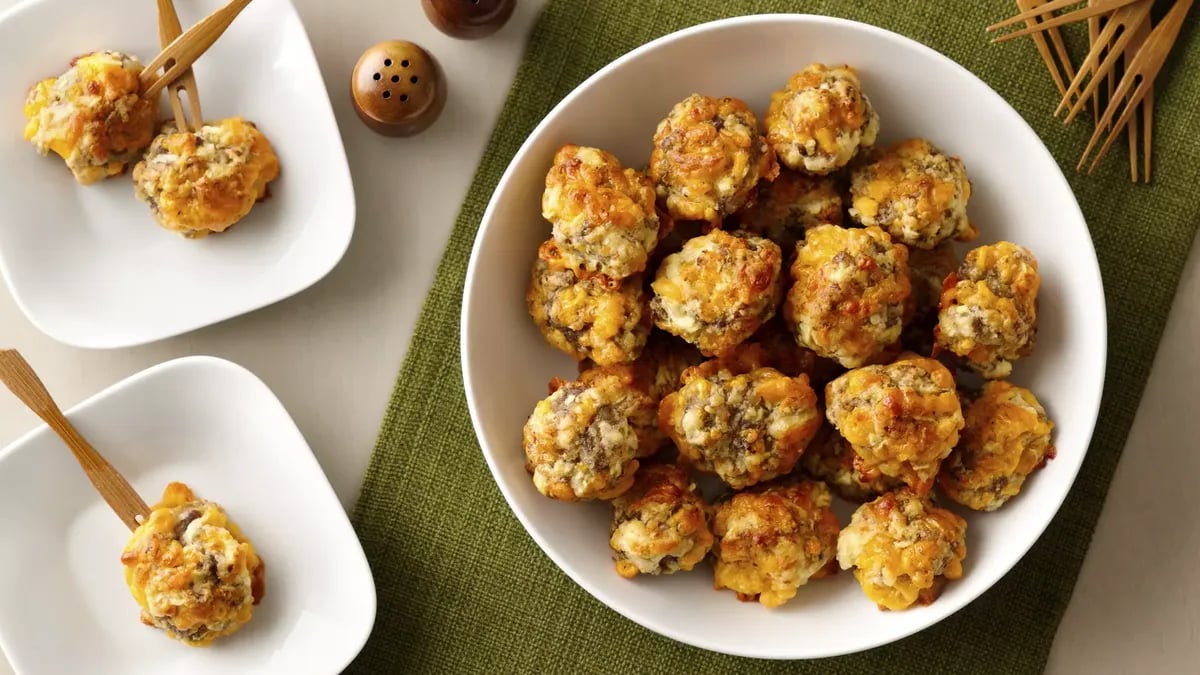 Cheddar Apple Sausage Balls