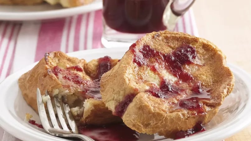 French Toast with Raspberry-Cranberry Syrup