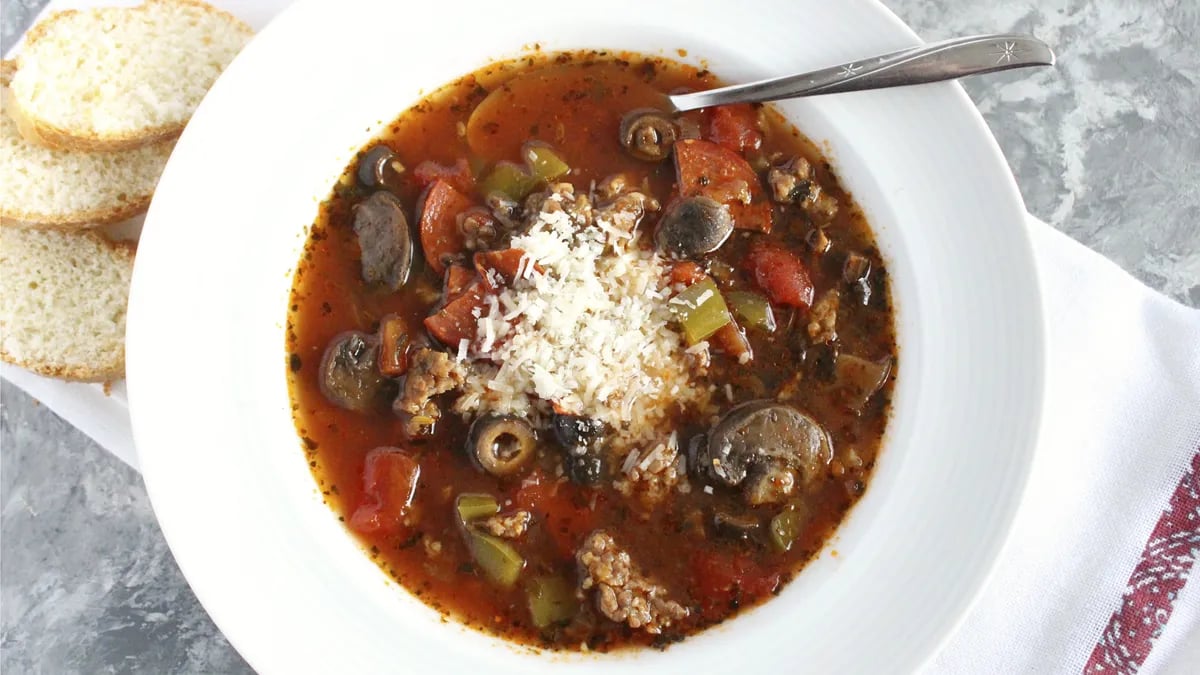 Slow-Cooker Pizza Soup