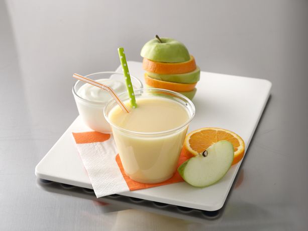Apple Orange Blenderless Smoothie