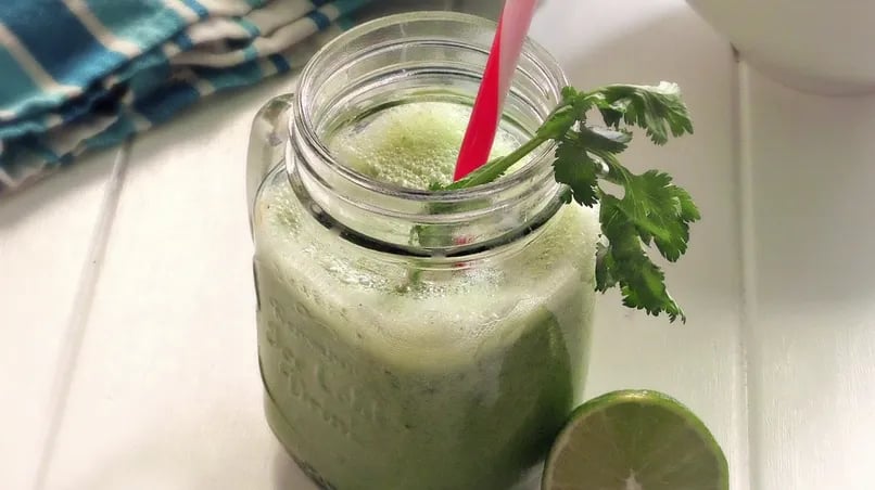 Cilantro, Jalapeño and Kale Smoothie