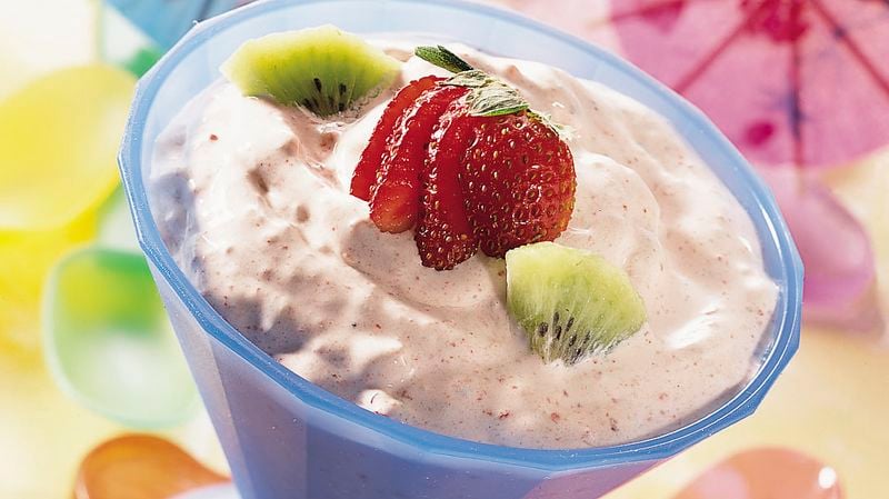 Strawberry and Kiwi Fruit Yogurt Freeze