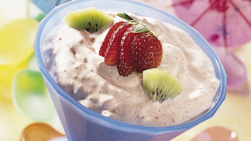 Strawberry and Kiwi Fruit Yogurt Freeze