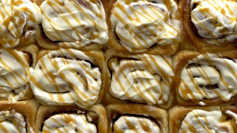 Caramel Apple Cinnamon Rolls with Cream Cheese Frosting