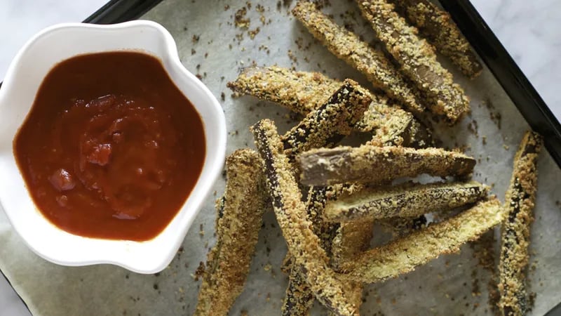 Crispy Eggplant with Marinara Sauce