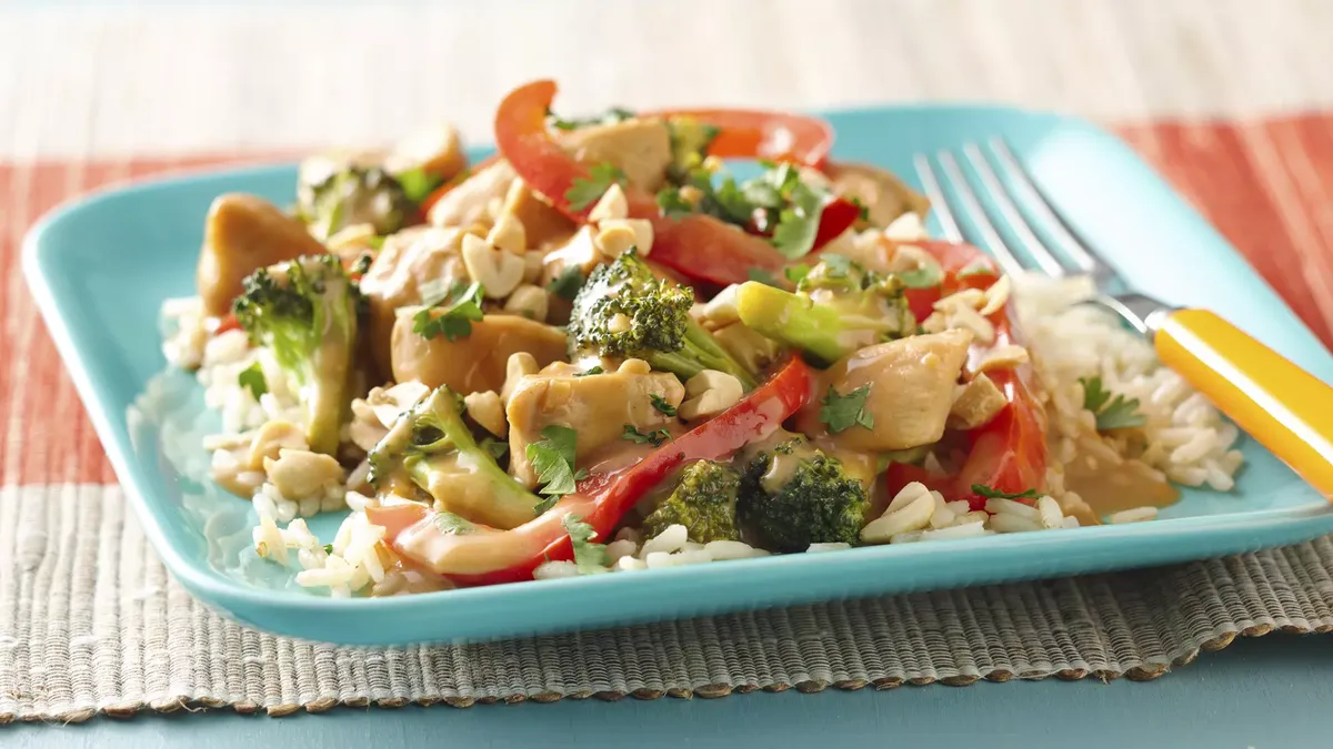 Gluten-Free Spicy Peanut Chicken Stir-Fry