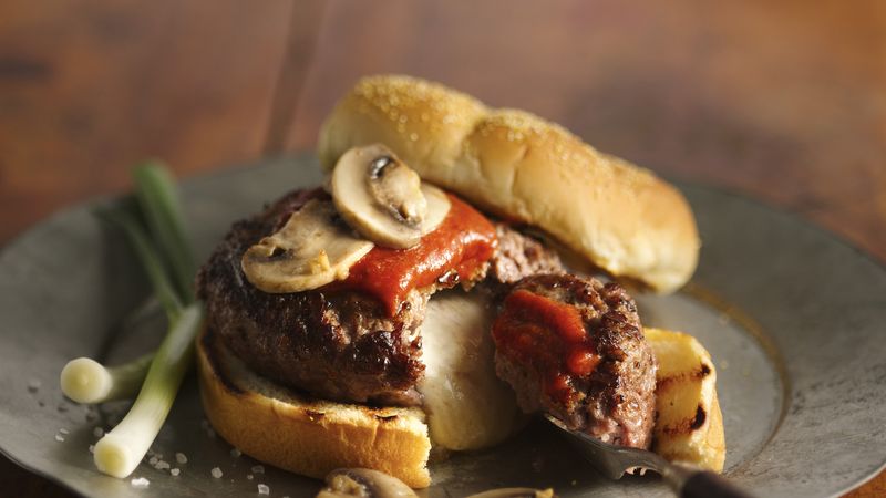 Mozzarella-Stuffed Mushroom Pizza Burgers 