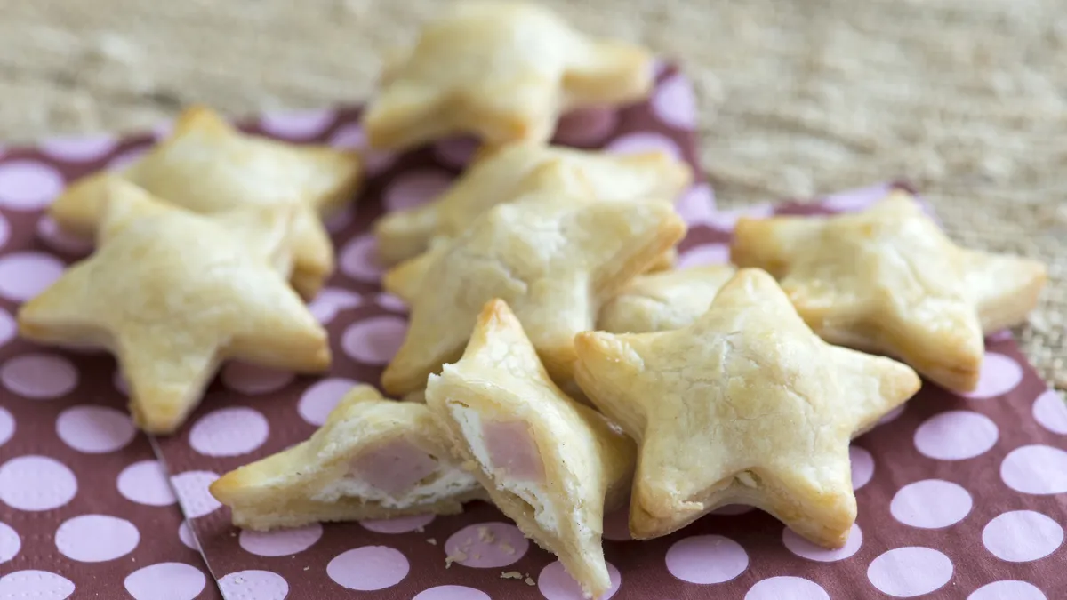 Mini Ham and Goat Cheese Star Pies