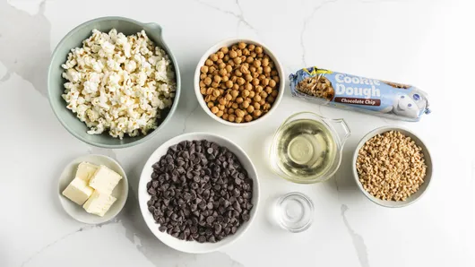 ExtraTextTypeImageMediumUrl