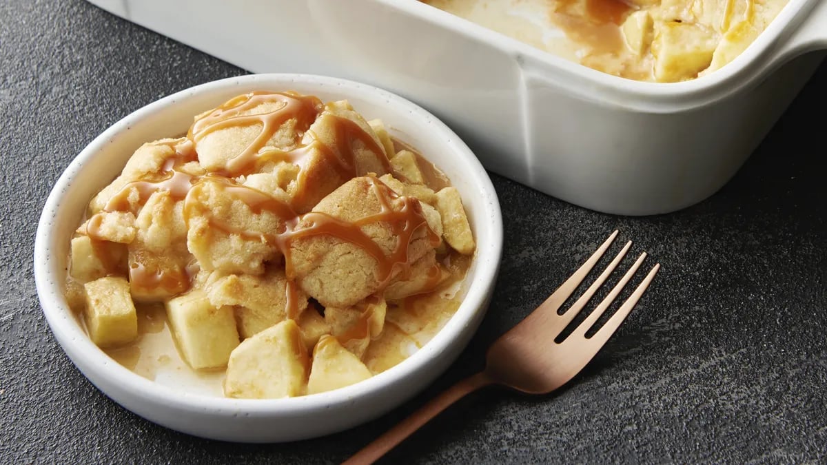 Browned Butter-Sugar Cookie-Caramel Apple Cobbler