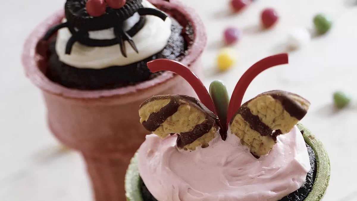 "Just Bugging You" Cupcake Cones