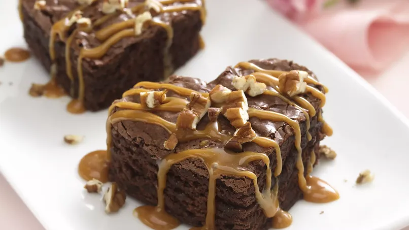 Caramel-Drizzled Brownie Hearts