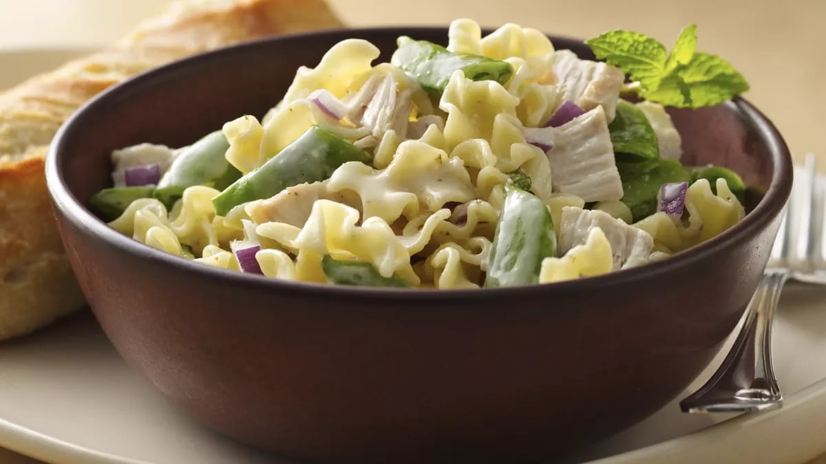 Chicken and Sugar Snap Peas Pasta Salad