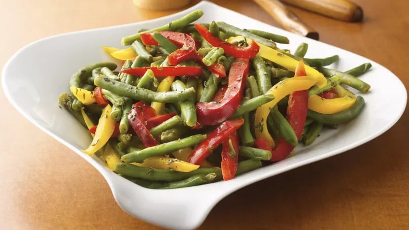 Green Beans with Colored Peppers 