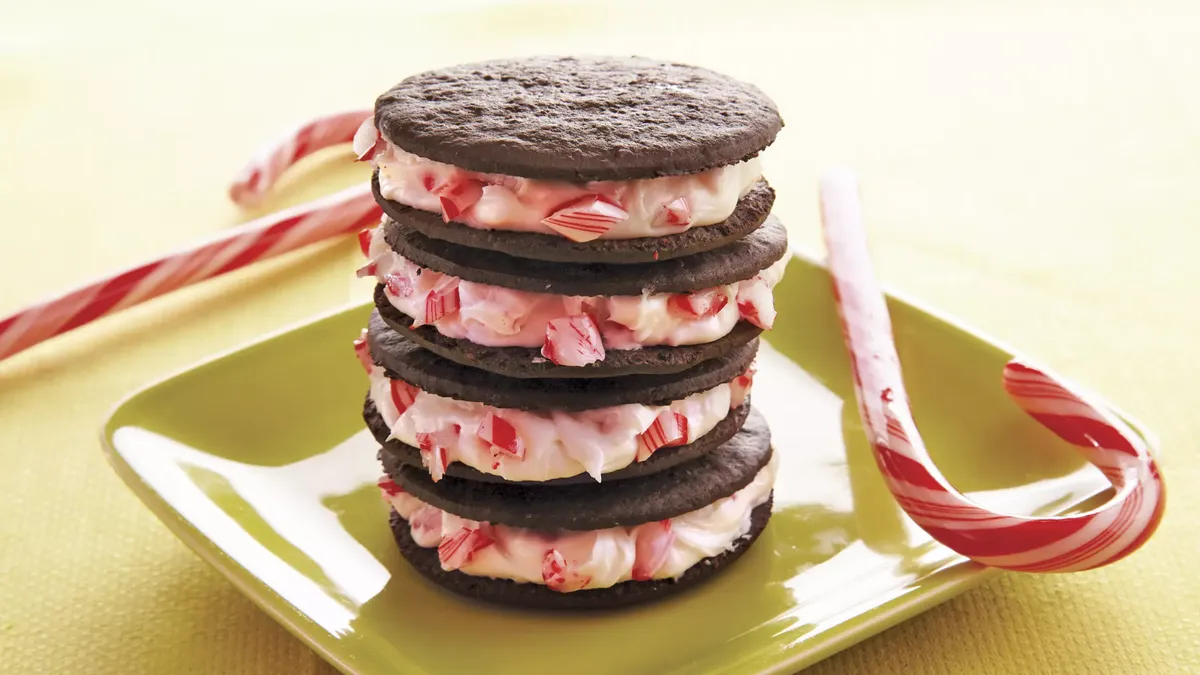 Peppermint Sandwich Cookies