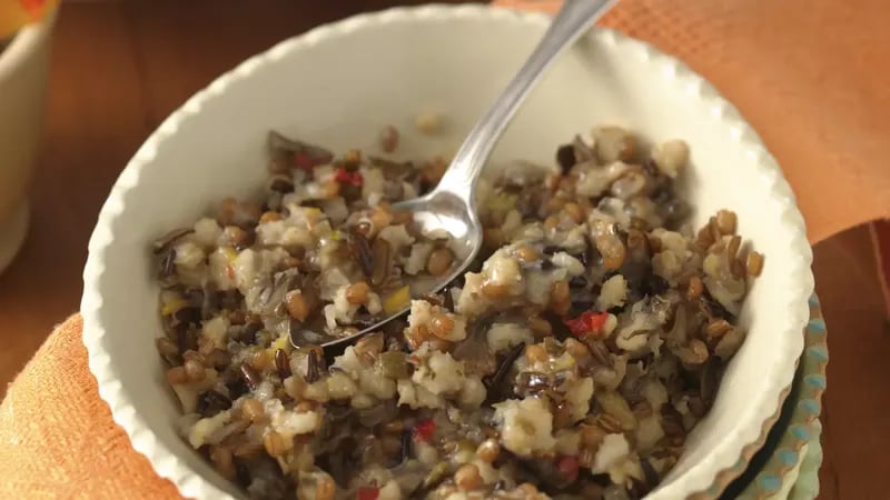 Slow-Cooker Three-Grain Medley