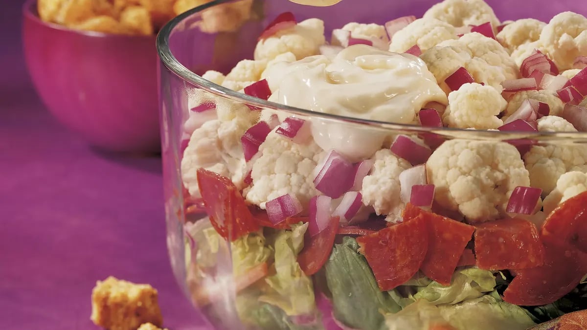 Creamy Layered Vegetable Salad