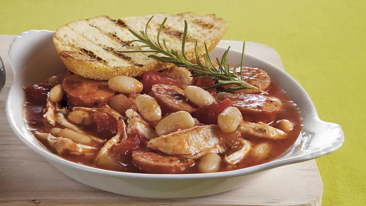 Slow-Cooker Chicken-Sausage-White Bean Stew