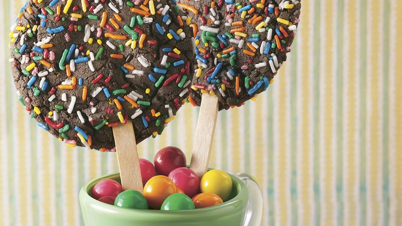 Candy Bar Cookie Pops