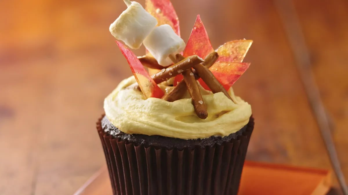 Campfire S’mores Cupcakes