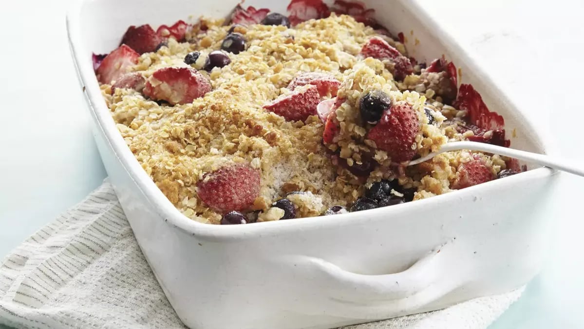 Blueberry-Strawberry Crisp