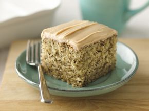 Banana-Nut Cake with Peanut Butter Frosting | Gold Medal Flour US