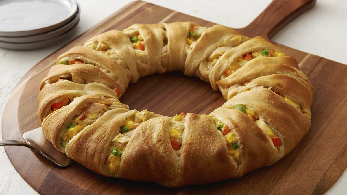 Chicken Pot Pie Crescent Ring