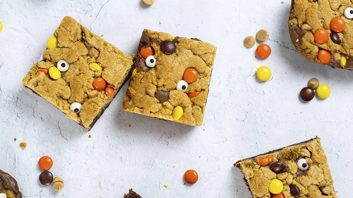 Halloween Peanut Butter Brookie Bars