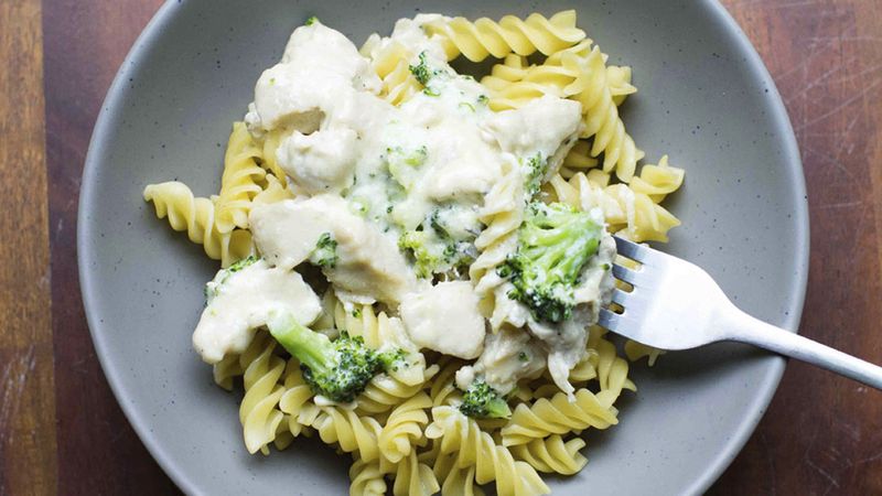 5-Ingredient Broccoli Chicken Alfredo