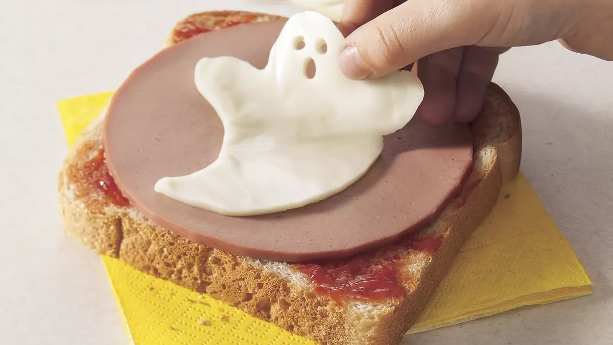 Cookie Cutter Halloween Sandwiches