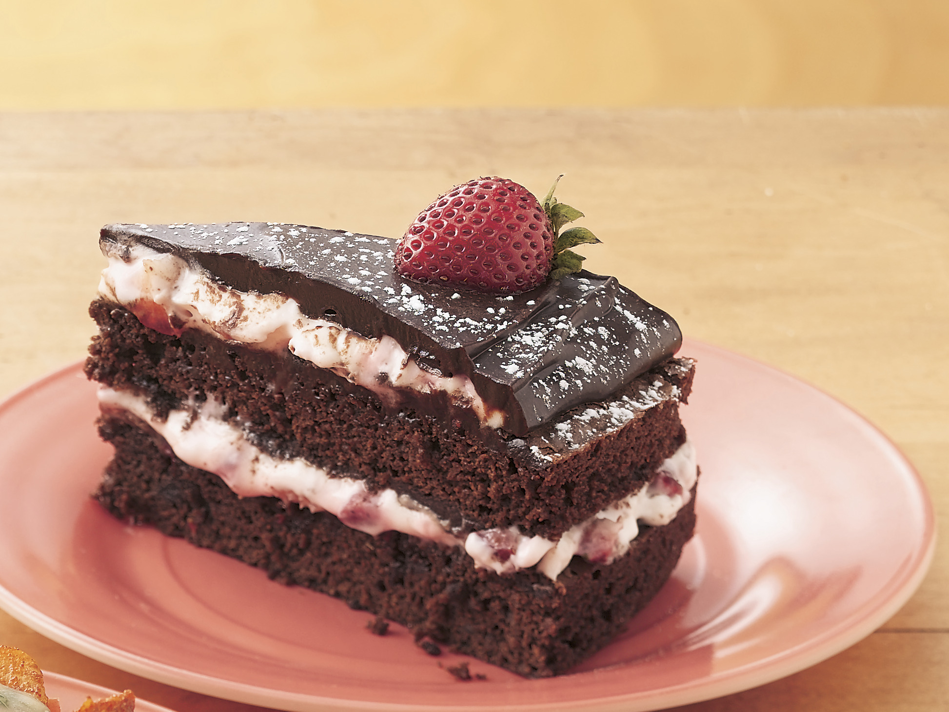 Chocolate Covered Strawberry Ice Cream Cake Recipe | Handle The Heat