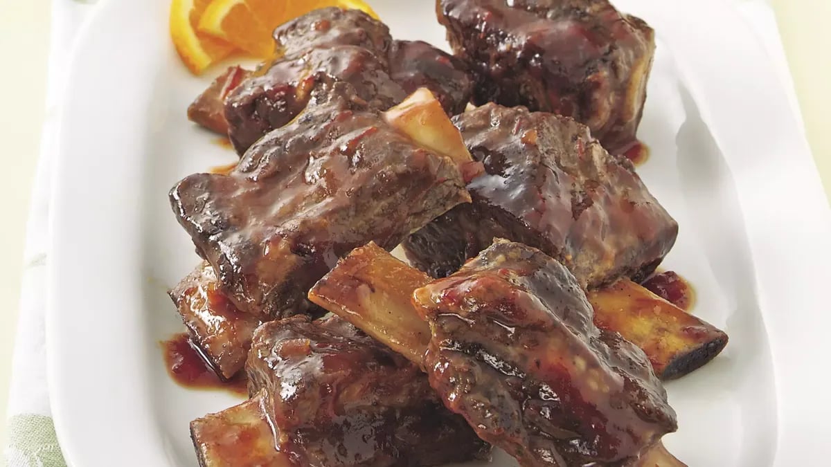 Slow-Cooker Plum Barbecue Short Ribs