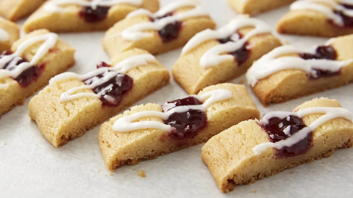 Raspberry Ribbon Slices