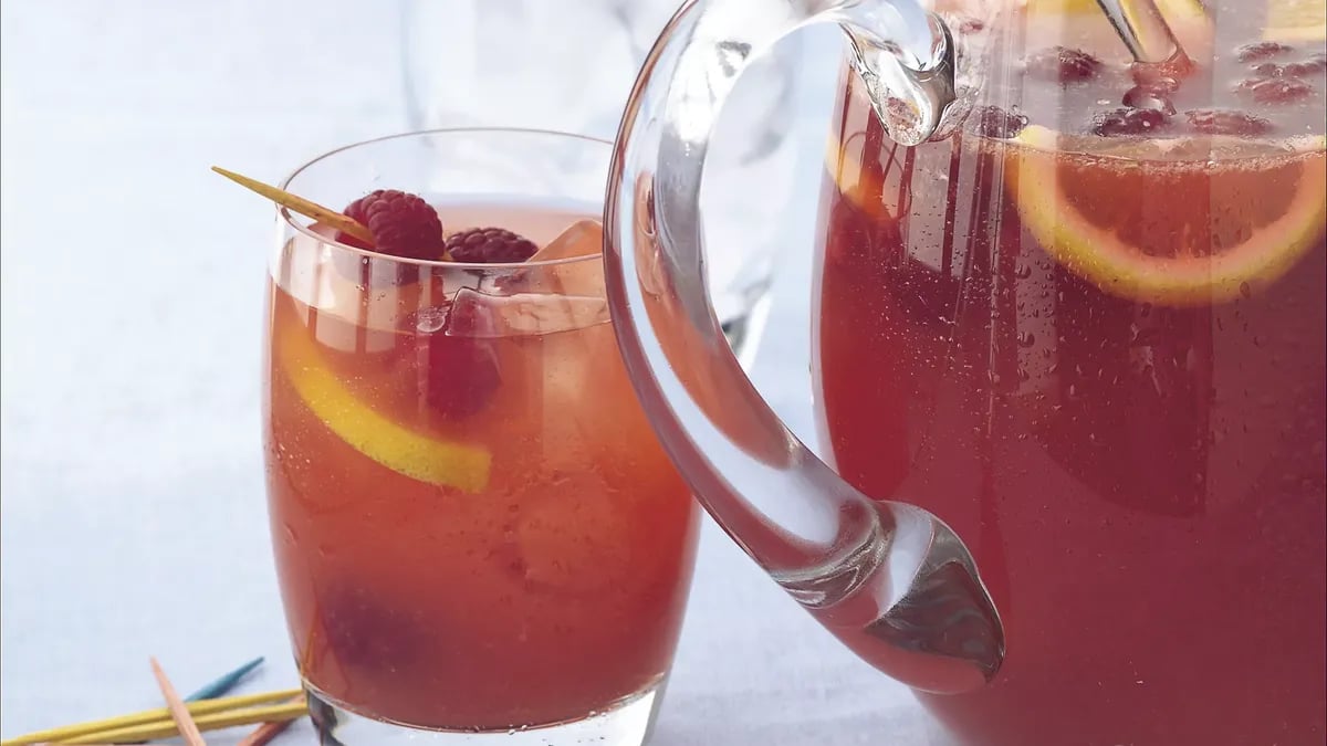 Raspberry-Apricot Sangria