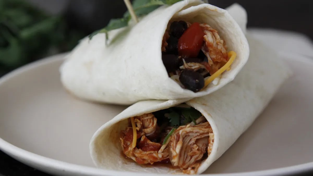 Slow-Cooker Mexican Chicken Burritos