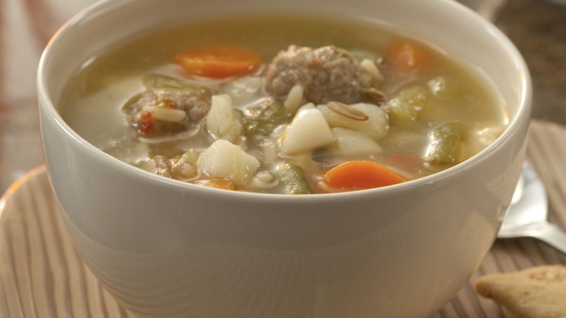 Sopa Fácil de Verduras y Albondigas