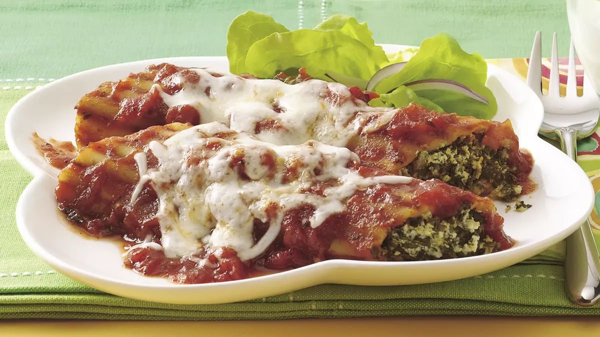 Cheesy Spinach Manicotti