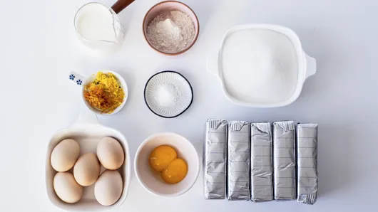 ExtraTextTypeImageMediumUrl