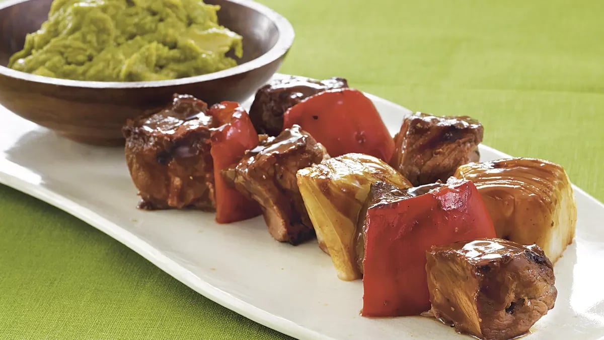 Steak Kabobs with Guacamole Dip