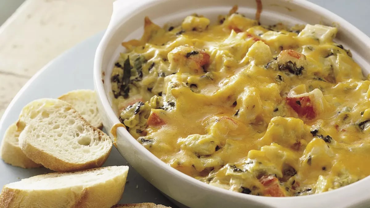 Baked Spinach, Crab and Artichoke Dip