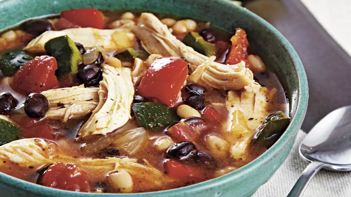 Zesty Chicken Chili