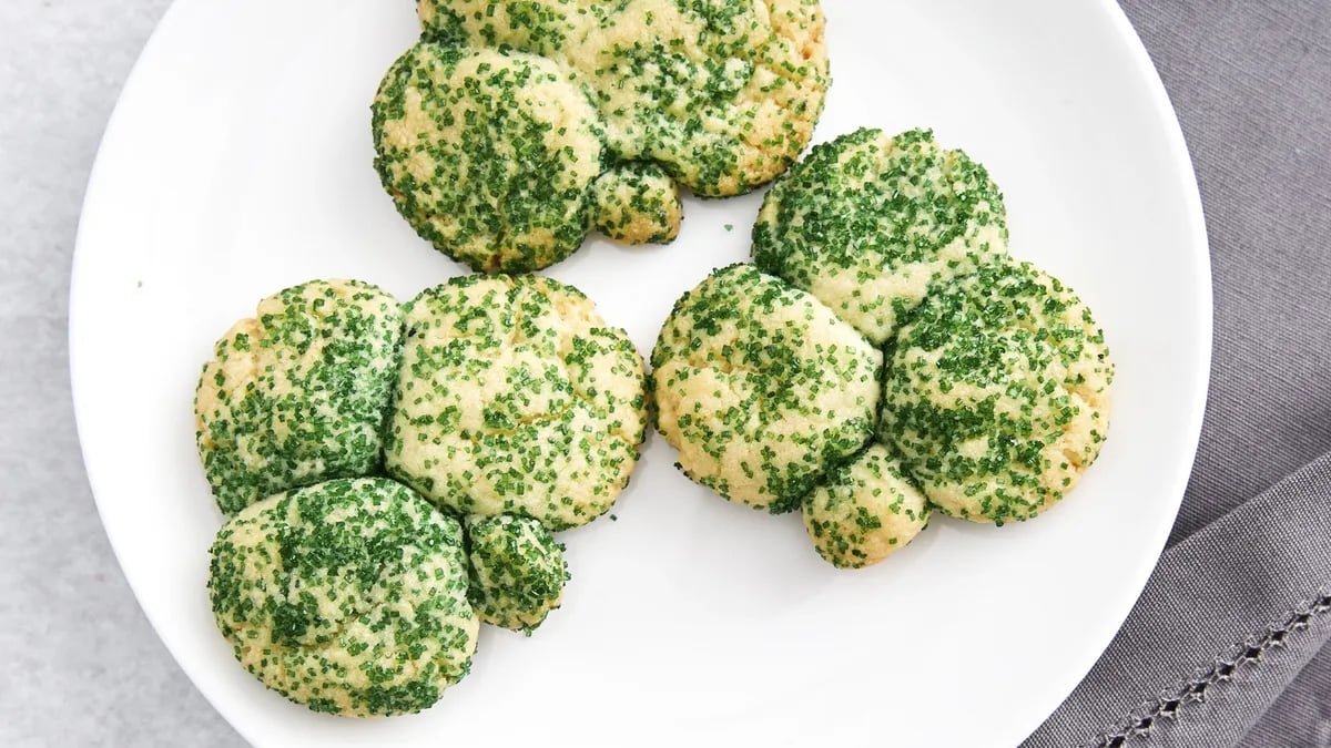 3-Ingredient Shamrock Cookies