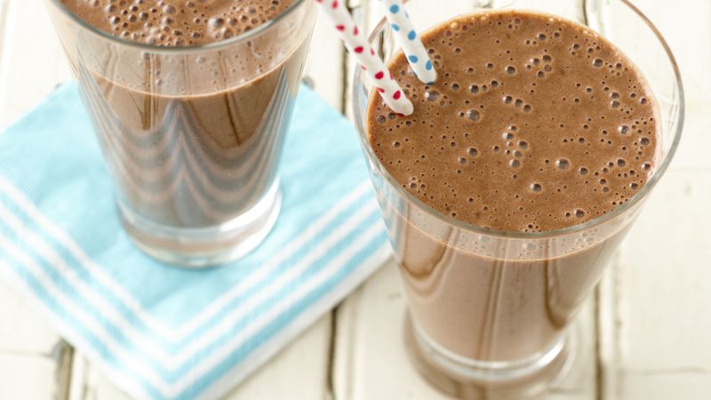 Build Me Up Peanut Butter Cup Protein Shake